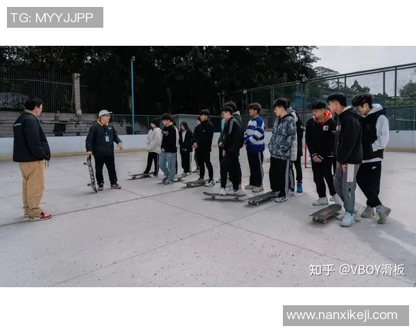 广州滑板队的耐力变革引发热议探索滑板运动的新发展与未来潜力