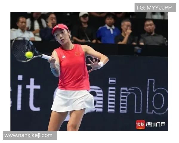 深圳网球队心理素质揭秘:网球巨献背后的心理战术与训练方法 深圳网球队心理素质揭秘:网球巨献背后的心理战术与训练方法