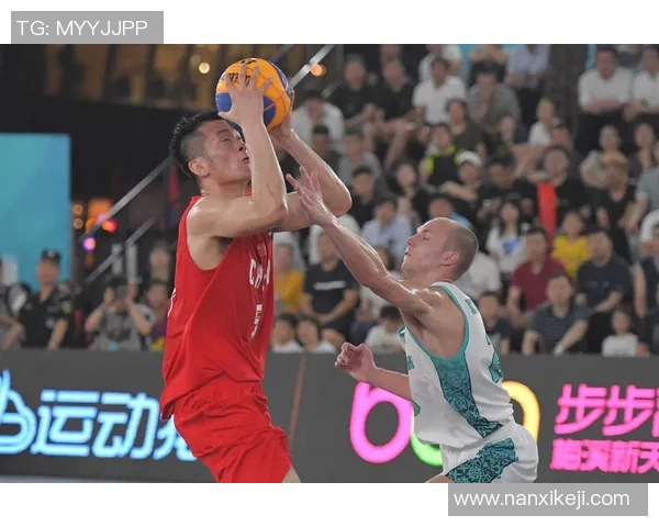 成都篮球队荣登全国篮球技术排行榜第三名引发热议 成都篮球队荣登全国篮球技术排行榜第三名引发热议